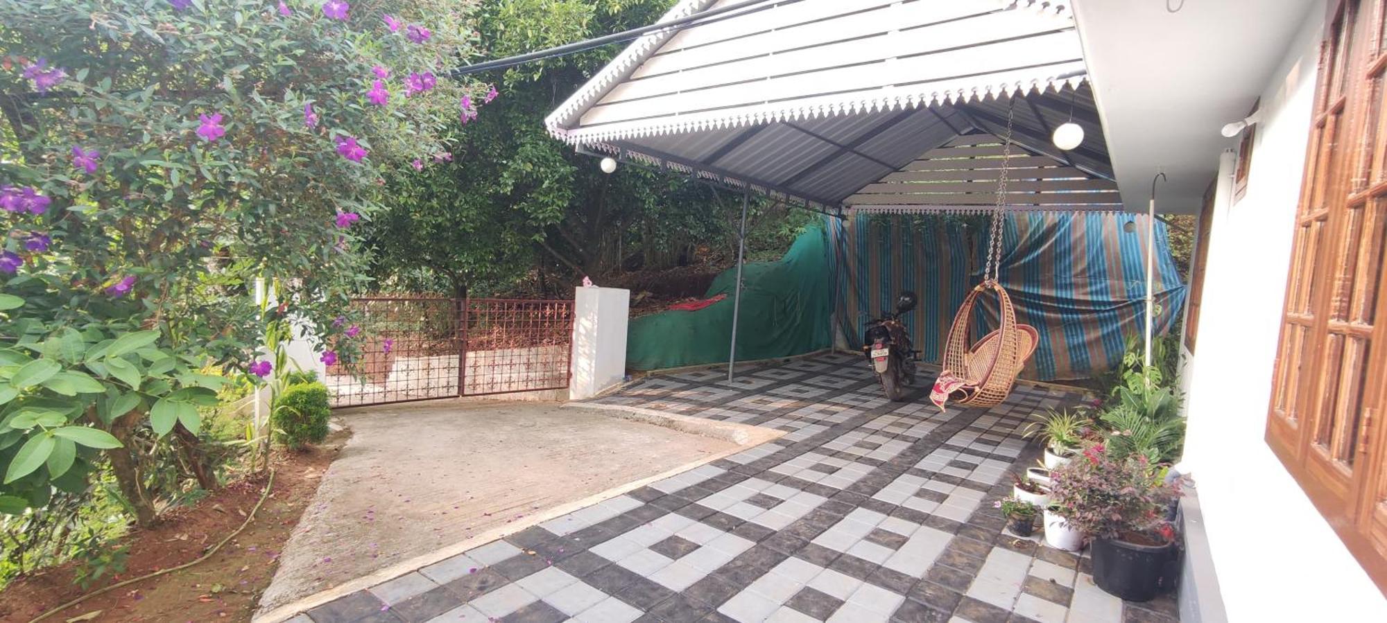 Koonamparayil Home Stay Munnar Anaviratty-Family Only Exterior foto